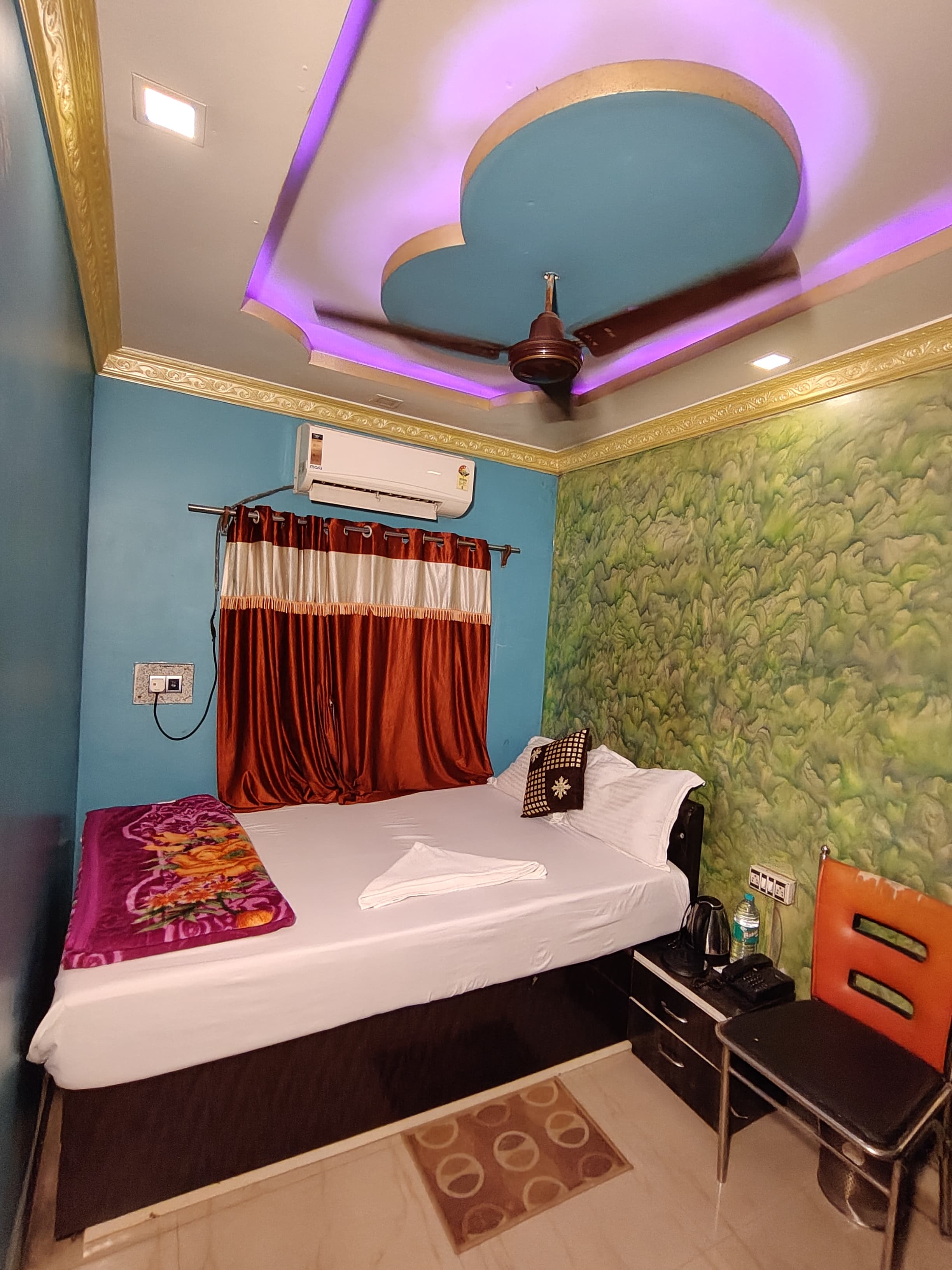Single Room
